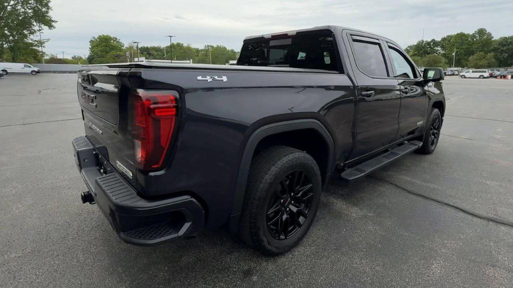 used 2022 GMC Sierra 1500 car, priced at $44,900