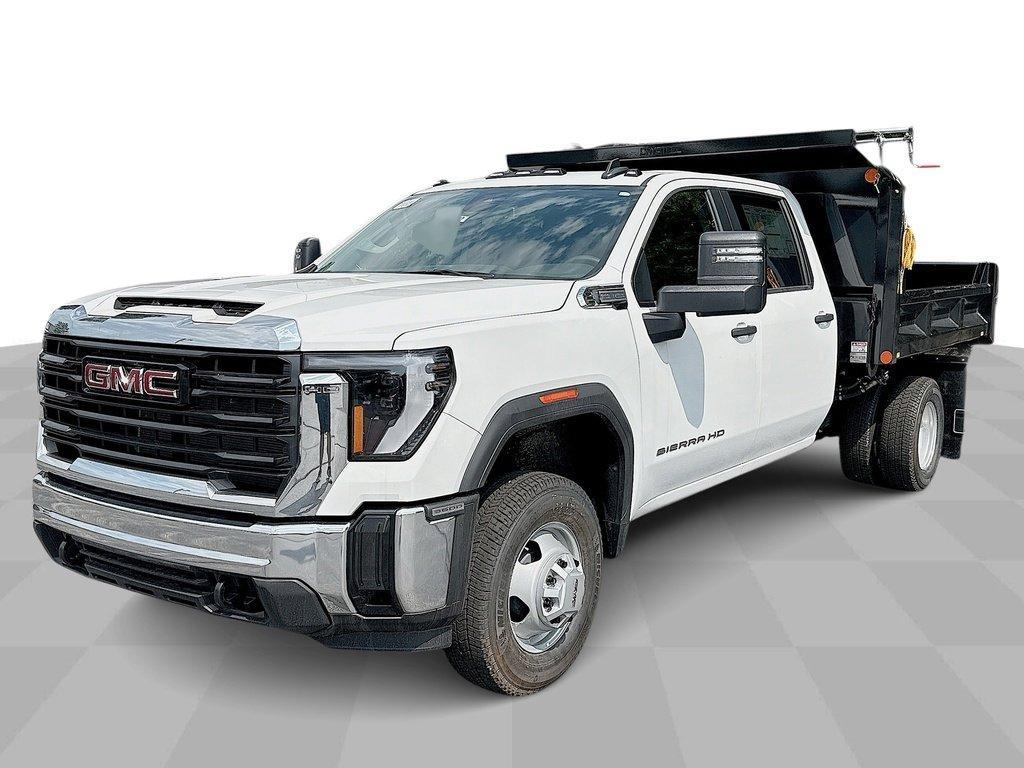new 2025 GMC Sierra 3500 car, priced at $67,318