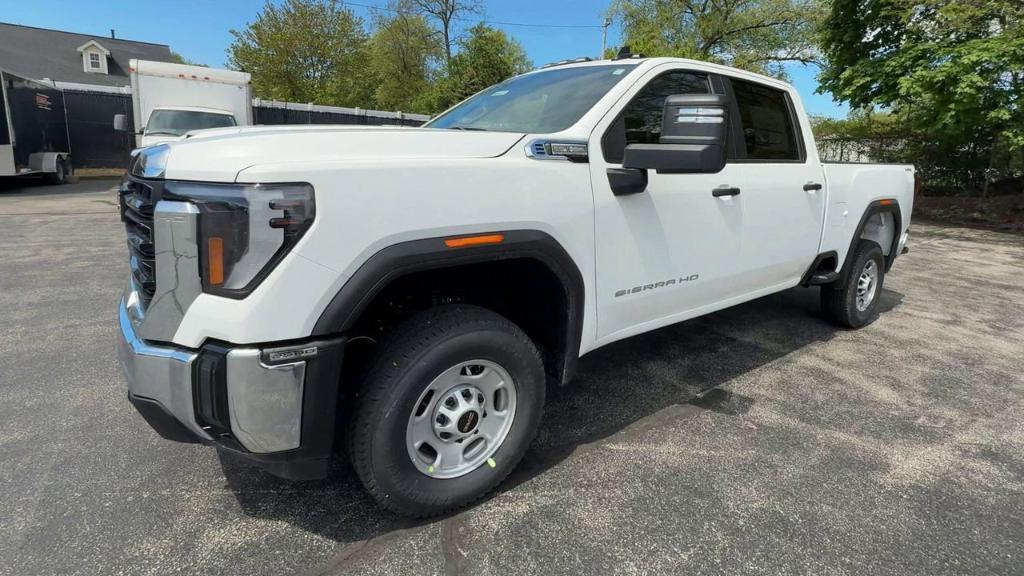 new 2025 GMC Sierra 2500 car, priced at $54,730