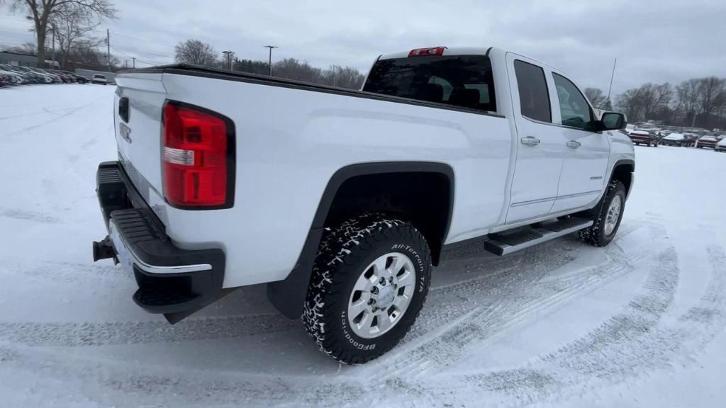 used 2015 GMC Sierra 2500 car, priced at $30,900