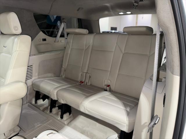 used 2021 Cadillac Escalade ESV car, priced at $69,495