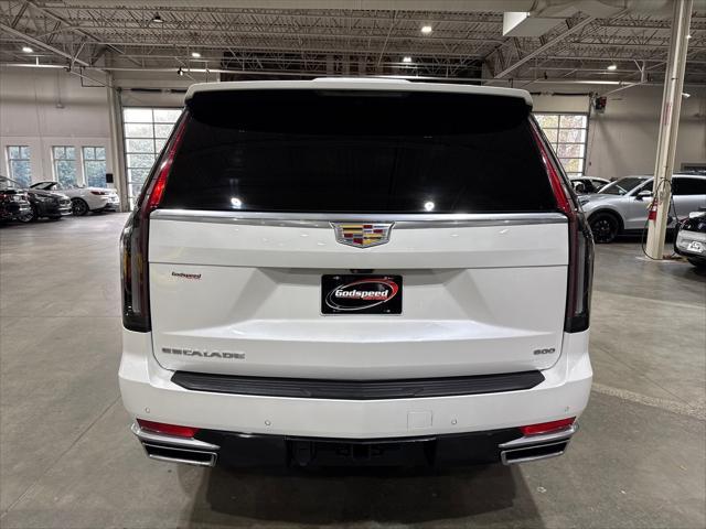 used 2021 Cadillac Escalade ESV car, priced at $69,495