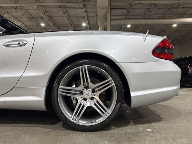 used 2009 Mercedes-Benz SL-Class car, priced at $35,995