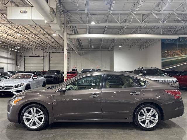 used 2013 Nissan Altima car, priced at $7,995
