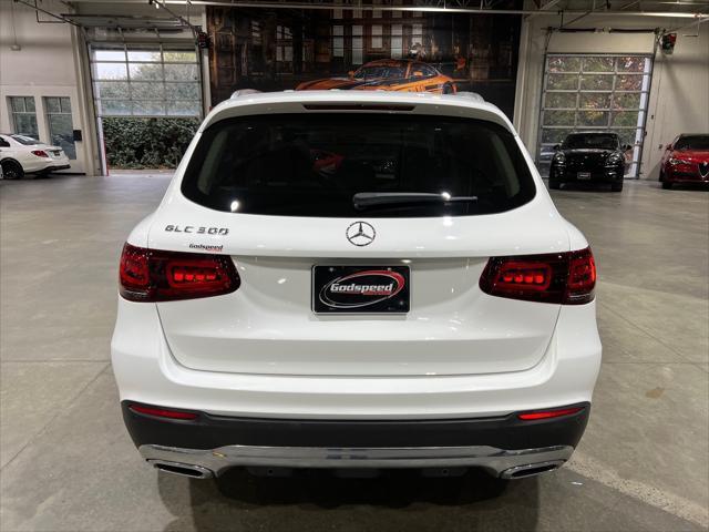 used 2021 Mercedes-Benz GLC 300 car, priced at $24,995