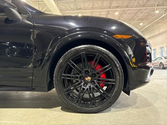 used 2014 Porsche Cayenne car, priced at $29,995