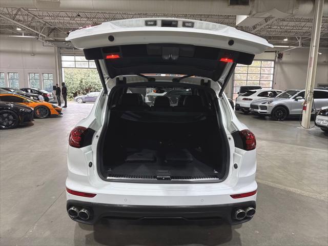 used 2018 Porsche Cayenne car, priced at $31,495