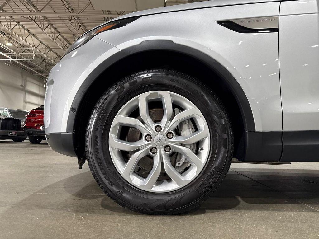 used 2019 Land Rover Discovery car, priced at $17,995