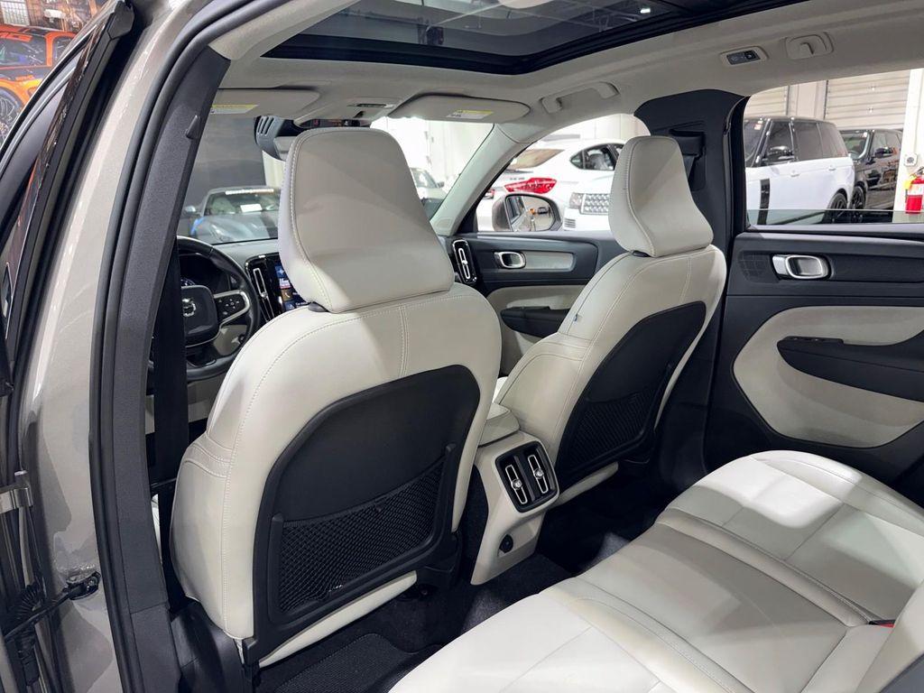 used 2020 Volvo XC40 car, priced at $27,495