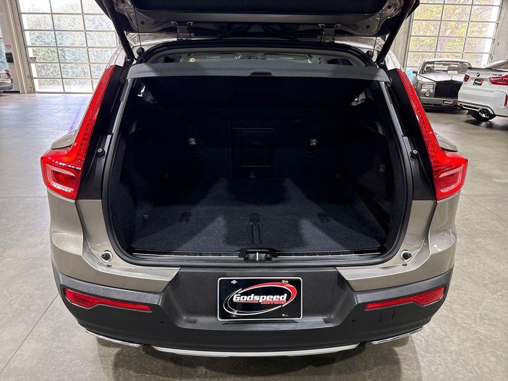 used 2020 Volvo XC40 car, priced at $27,495