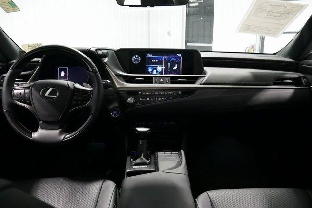 used 2021 Lexus ES 300h car, priced at $32,000