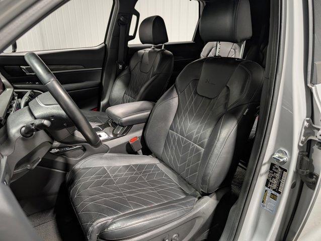 used 2023 Kia Telluride car, priced at $38,000