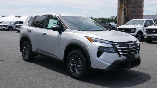 new 2025 Nissan Rogue car, priced at $29,959