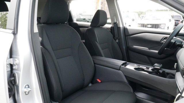 new 2025 Nissan Rogue car, priced at $29,959