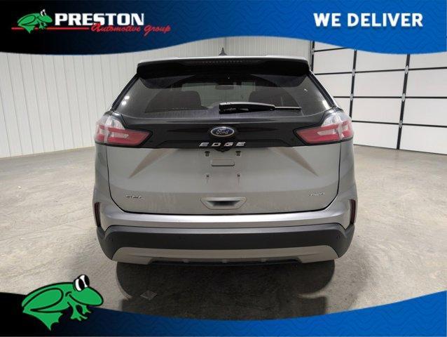 used 2022 Ford Edge car, priced at $22,500