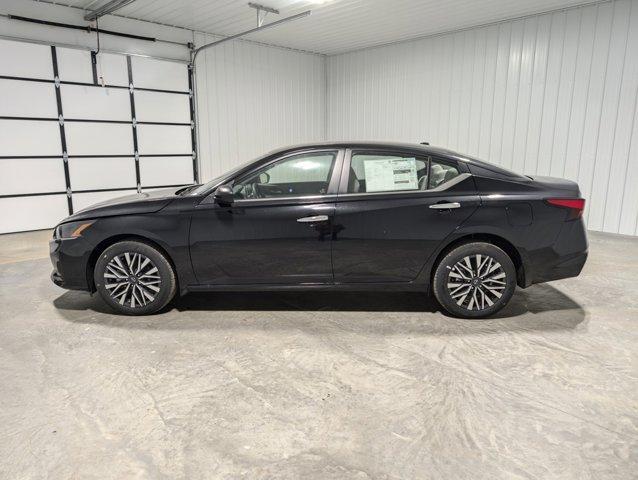new 2024 Nissan Altima car, priced at $25,318