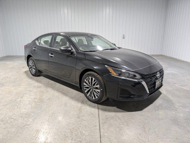 new 2024 Nissan Altima car, priced at $25,318