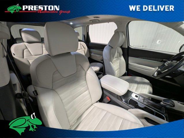 used 2024 Kia Telluride car, priced at $48,000