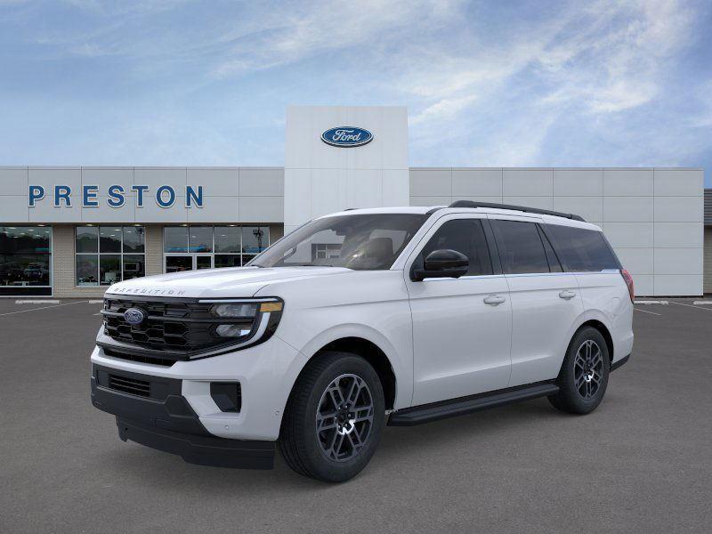 new 2025 Ford Expedition car, priced at $71,918