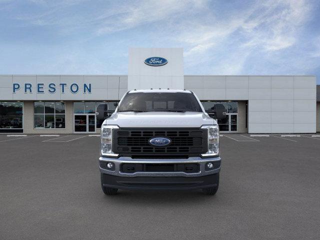 new 2024 Ford F-250 car, priced at $65,461