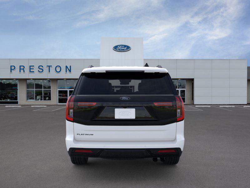 new 2025 Ford Expedition car, priced at $83,727