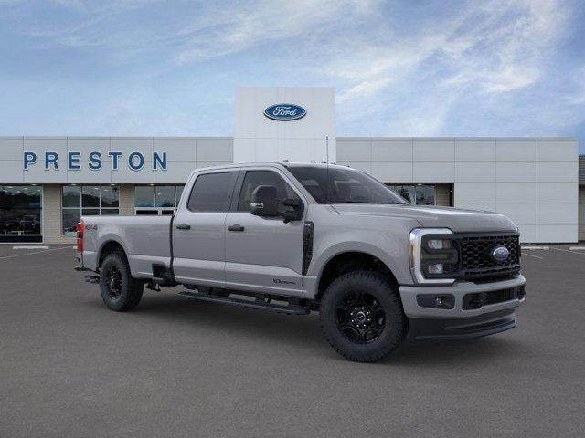 new 2025 Ford F-350 car