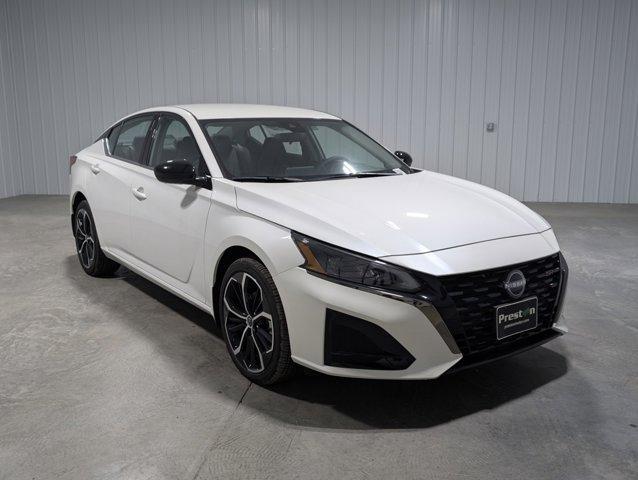 new 2024 Nissan Altima car, priced at $27,412