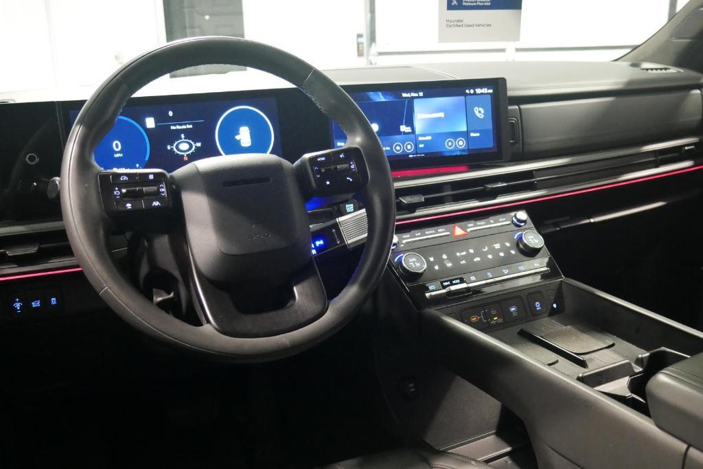 used 2024 Hyundai Santa Fe car, priced at $37,900