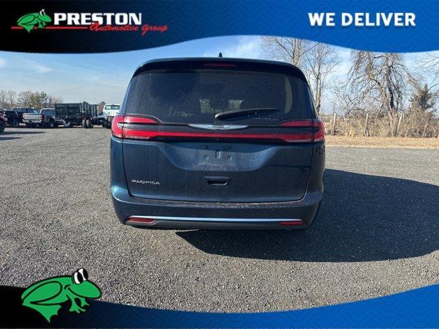 used 2022 Chrysler Pacifica car, priced at $23,700