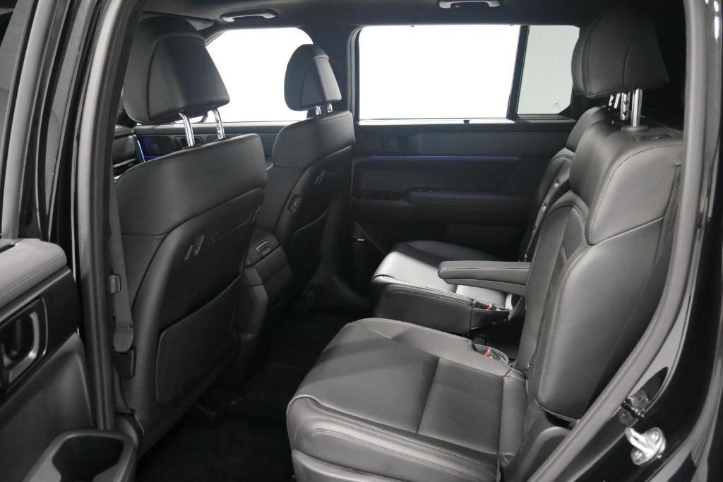 used 2024 Hyundai Santa Fe car, priced at $38,000