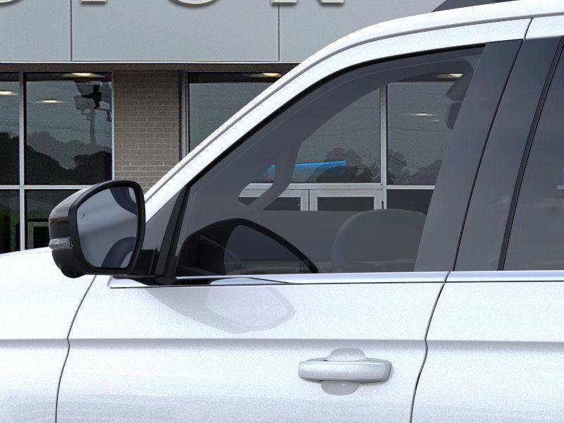 new 2025 Ford Expedition car, priced at $70,856