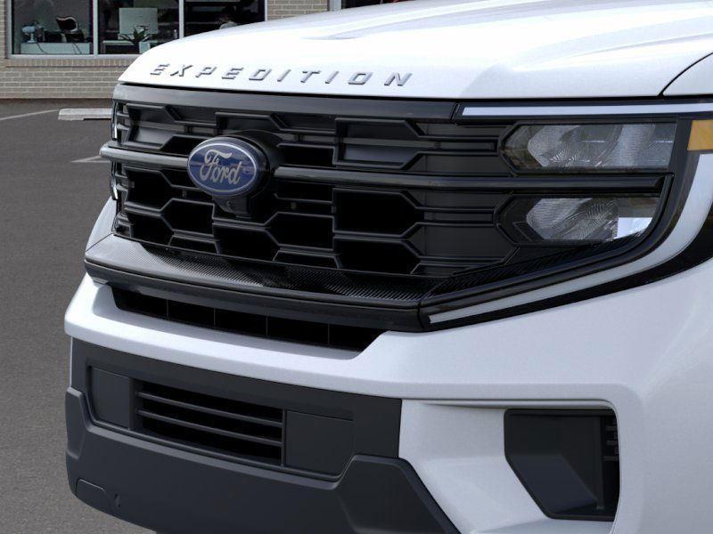 new 2025 Ford Expedition car, priced at $70,856