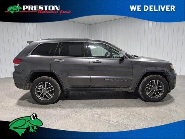 used 2020 Jeep Grand Cherokee car, priced at $25,000