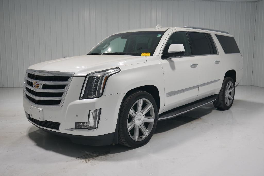 used 2018 Cadillac Escalade ESV car, priced at $33,000