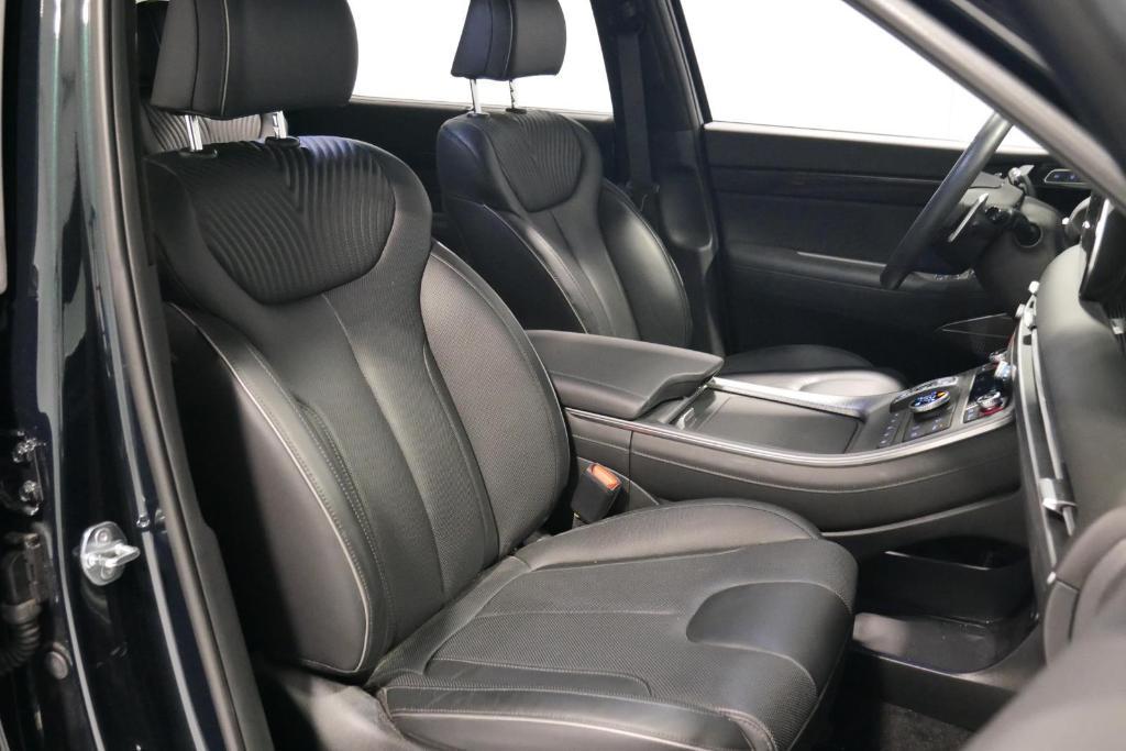 used 2025 Hyundai Palisade car, priced at $48,400