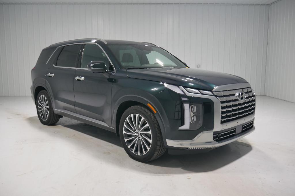 used 2025 Hyundai Palisade car, priced at $48,400