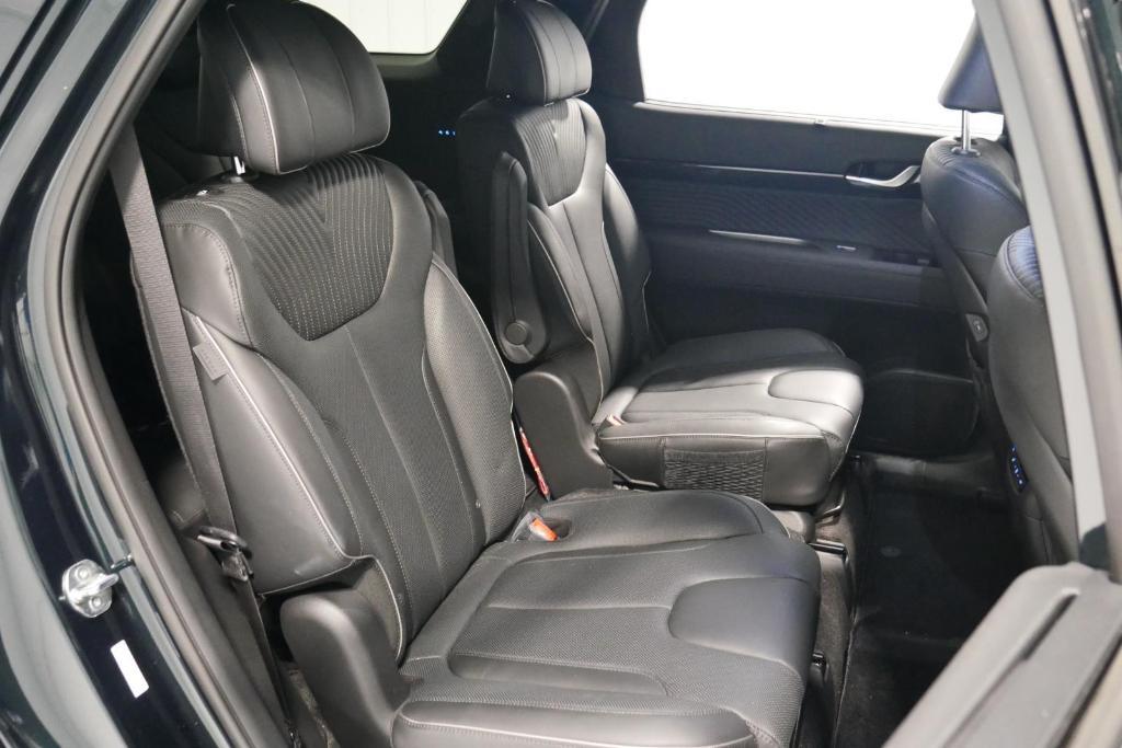used 2025 Hyundai Palisade car, priced at $48,400