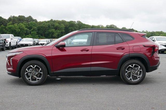 used 2025 Chevrolet Trax car, priced at $26,094
