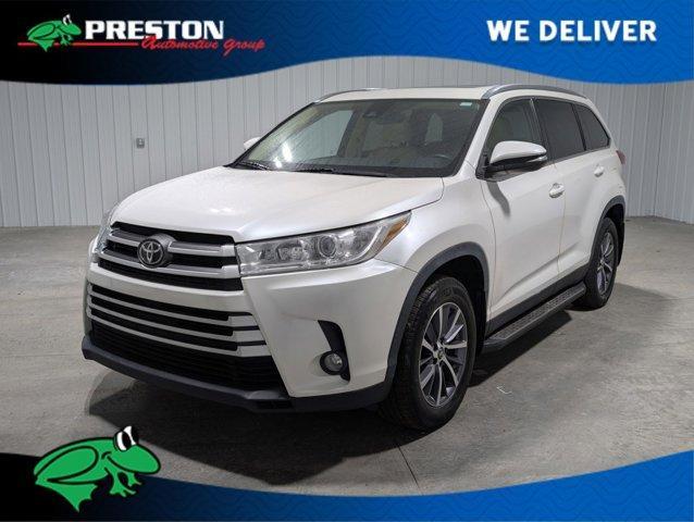 used 2019 Toyota Highlander car, priced at $24,900