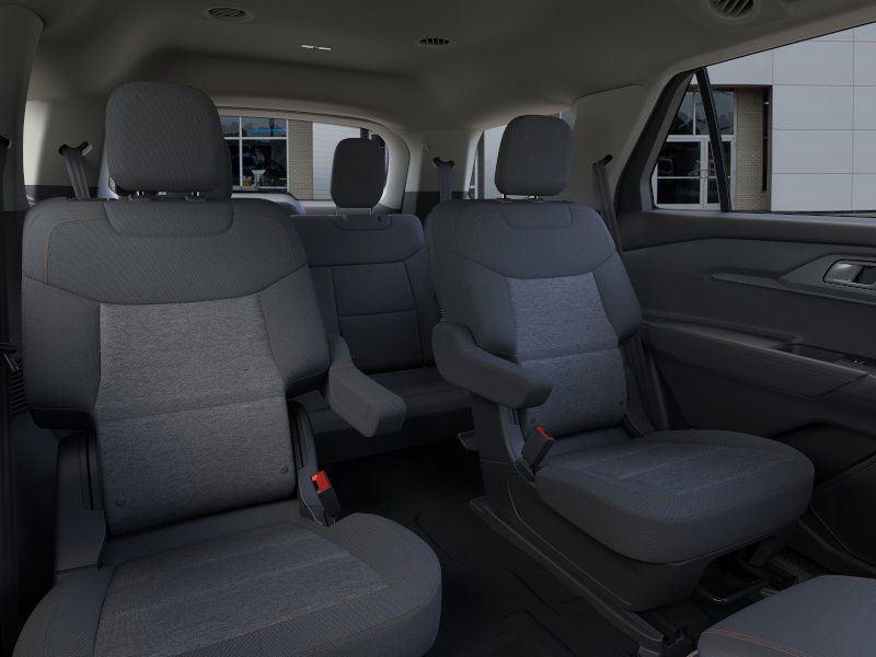 new 2025 Ford Explorer car, priced at $41,011