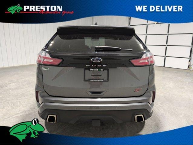 used 2021 Ford Edge car, priced at $27,500