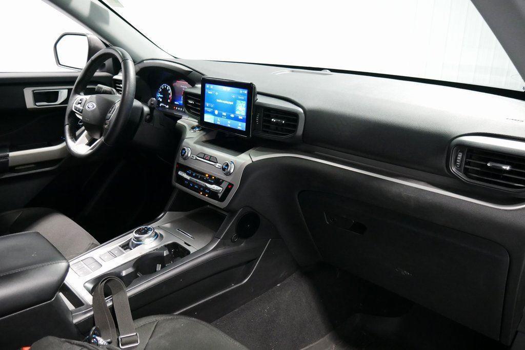 used 2022 Ford Explorer car, priced at $28,000