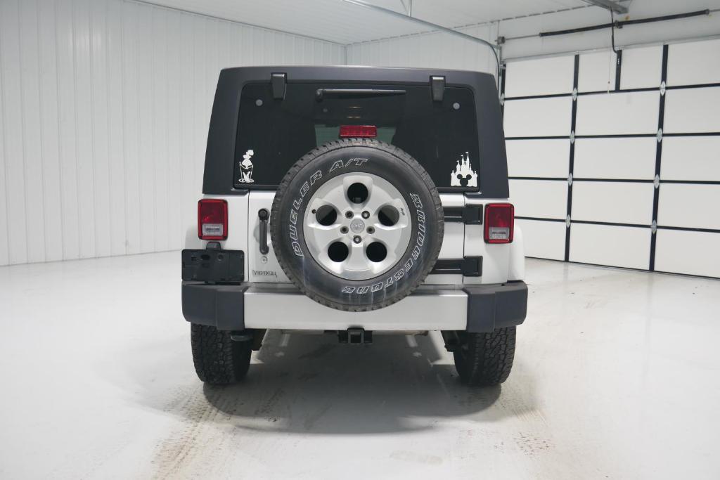 used 2013 Jeep Wrangler Unlimited car, priced at $19,000