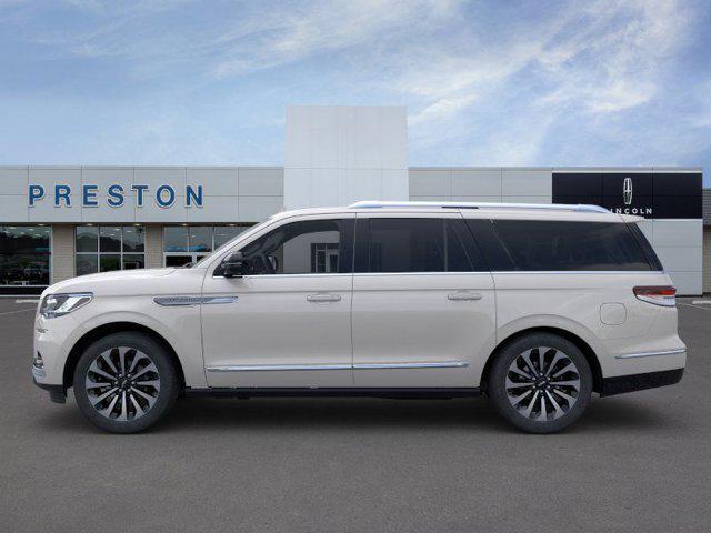 new 2024 Lincoln Navigator L car