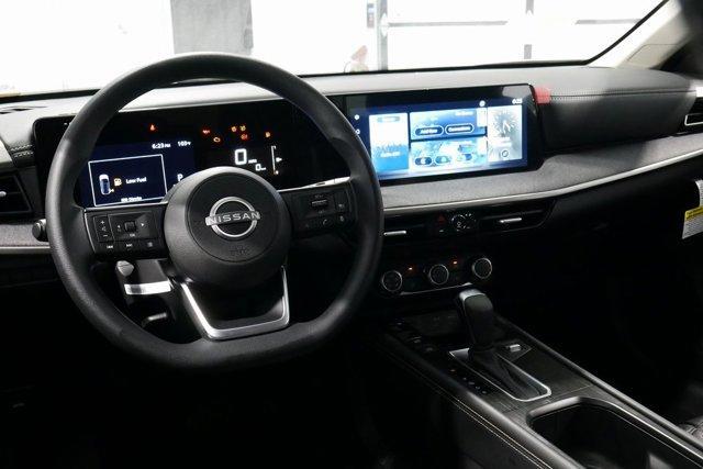 new 2025 Nissan Kicks car, priced at $26,431