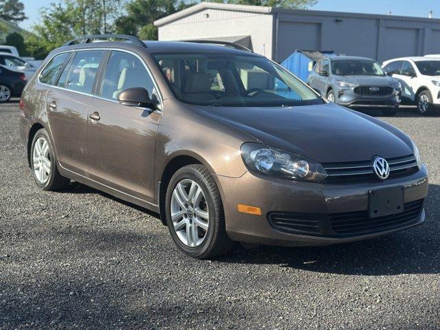 used 2014 Volkswagen Jetta SportWagen car, priced at $13,400