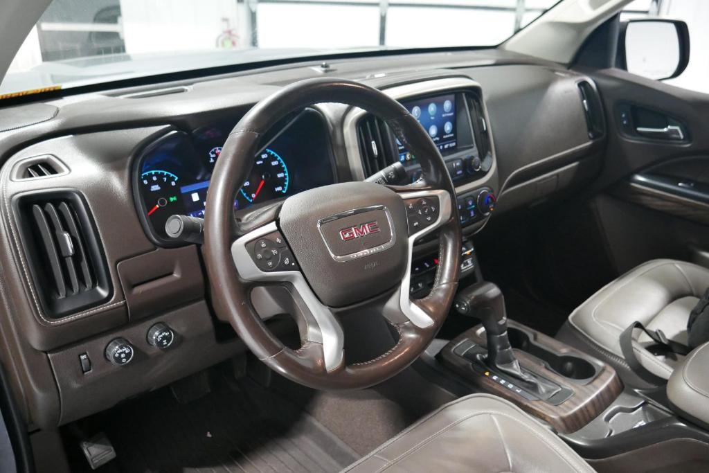 used 2021 GMC Canyon car, priced at $30,000
