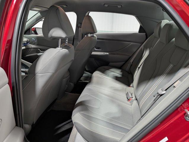 new 2024 Hyundai Elantra car
