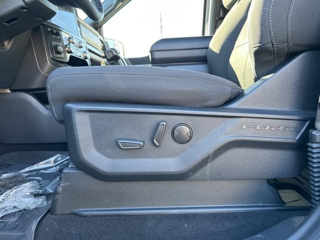 new 2024 Ford F-150 car, priced at $52,017