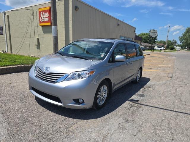 used 2013 Toyota Sienna car, priced at $17,414